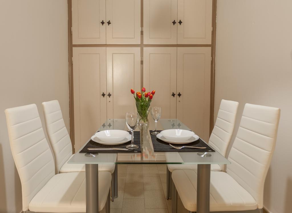 Tranquil Central Apt, Behind Athens Caravel Area 外观 照片