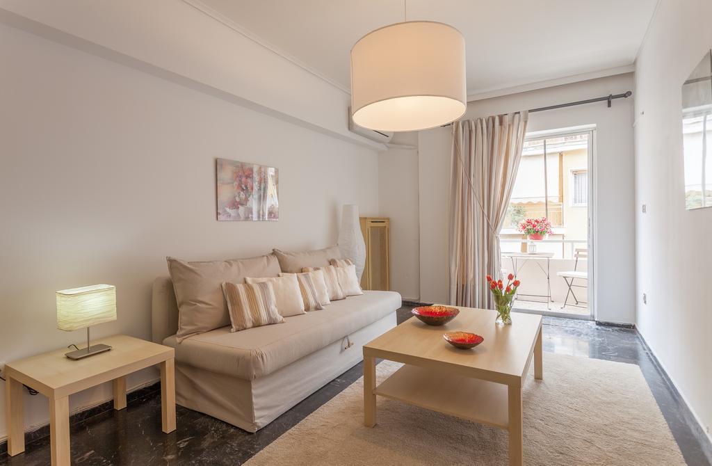 Tranquil Central Apt, Behind Athens Caravel Area 外观 照片