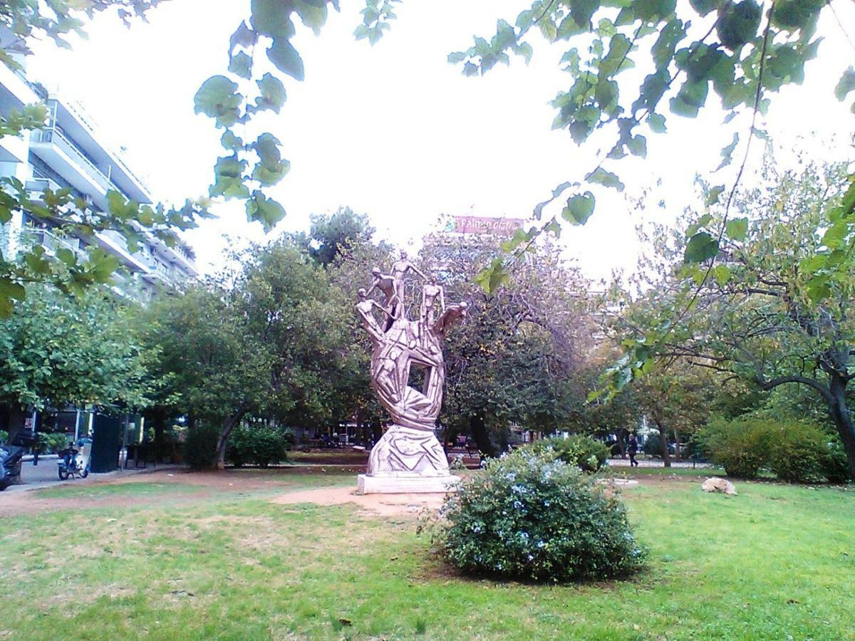 Tranquil Central Apt, Behind Athens Caravel Area 外观 照片